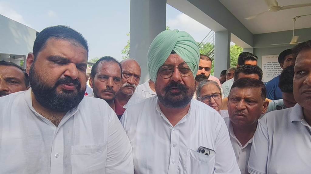 ਨੇਹਾ ਦੀ ਹੋਈ ਮੌਤ ਦੇ ਮਾਮਲੇ ਚ ਦੋਸ਼ੀਆਂ ਖ਼ਿਲਾਫ਼ ਹੋਵੇਗੀ ਸਖ਼ਤ ਕਾਰਵਾਈ ਚੇਅਰਮੈਨ ਦਲਵੀਰ ਸਿੰਘ ਢਿੱਲੋਂ
